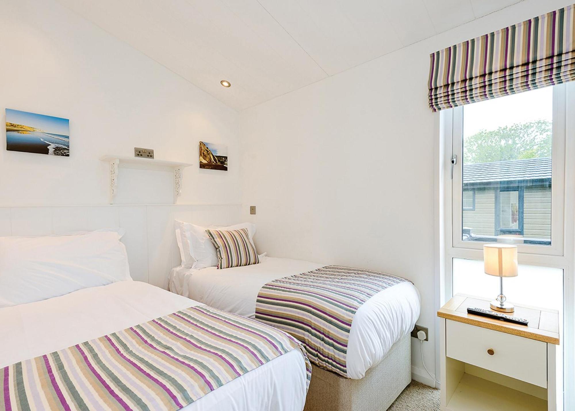 Woodside Coastal Retreat Hotel Fishbourne  Room photo